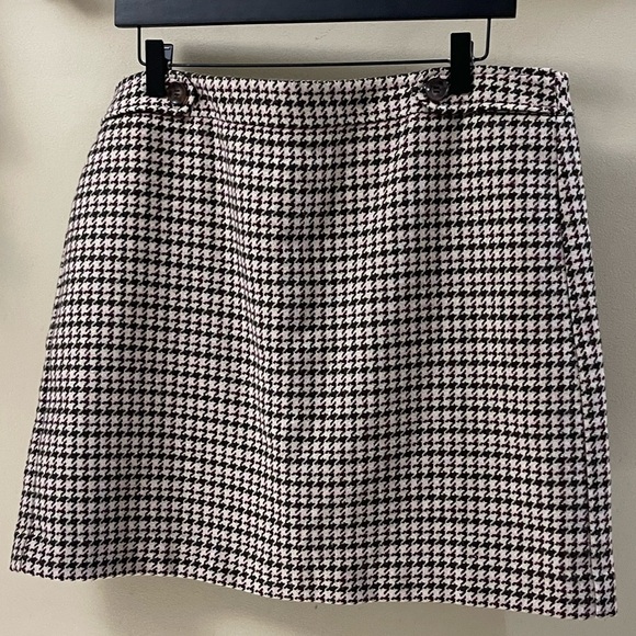 Ann Taylor LOFT Houndstooth Beige Brown with Pink Skirt Size 14 - Picture 1 of 4